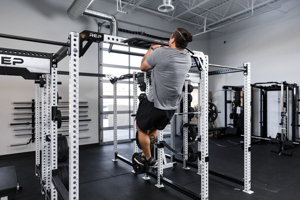 Crossmember Multi-Grip Pull-Up Bar