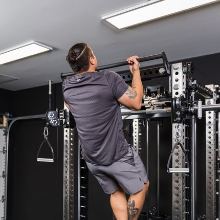 クロスメンバープルアップバー