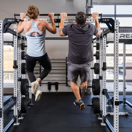 クロスメンバーダブルプルアップバー