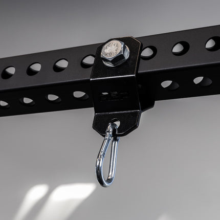 Shackle
