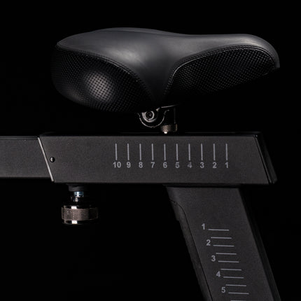 Strive™ エアバイク