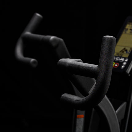 Strive™ エアバイク