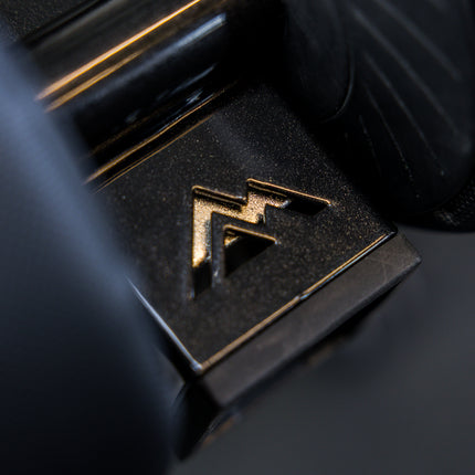 アジャスタブルベンチレッグローラーアタッチメント 2.0